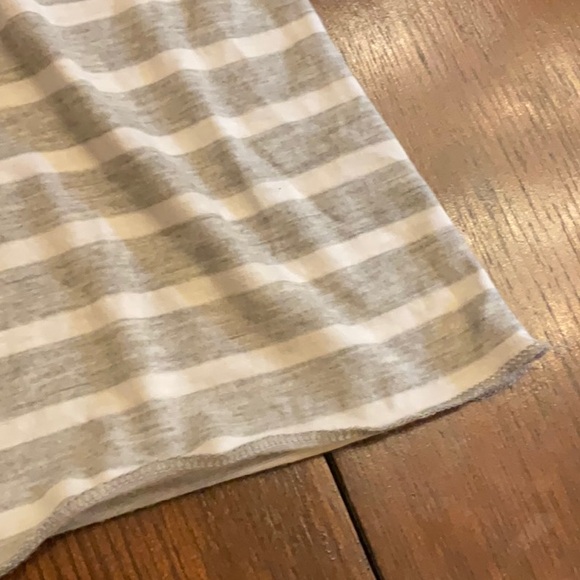 Most fun tank ever! Over a T or tank this is fabulous! Great colors & design. - Picture 5 of 6